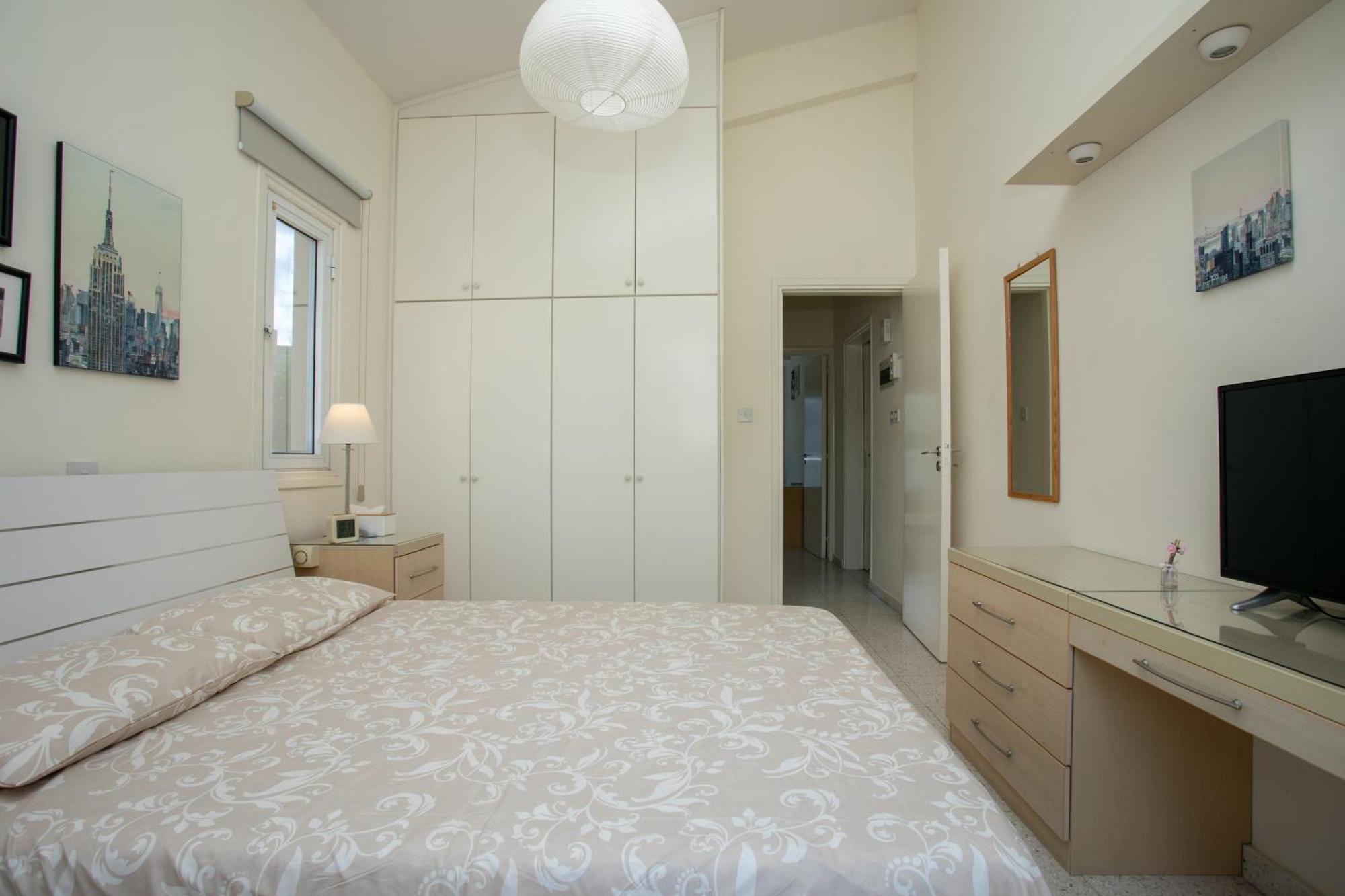 The Marilouize Apartment Peyia Bagian luar foto